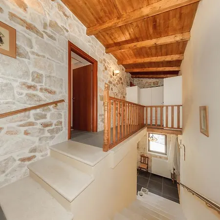 Orient Exclusive Villa Mikro Nisi